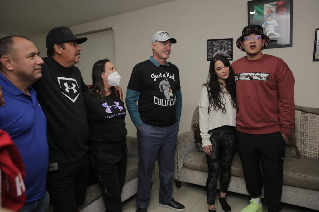 e832d5a2-1604-4496-aa81-863e7398f96d