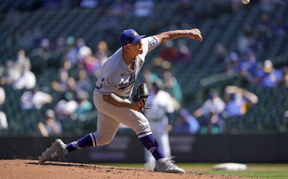 julio-urias-rompio-marca-personal