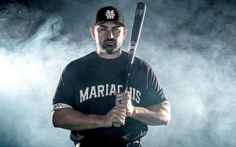 lmb-adrian-gonzalez-jugara-mariachis-1