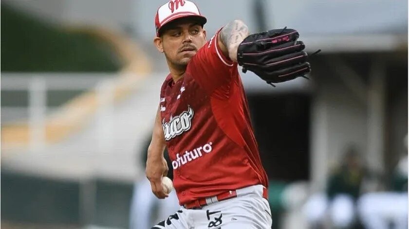 robertoosunadiablosrojos_1_crop1621050002805.jpg_1935743484