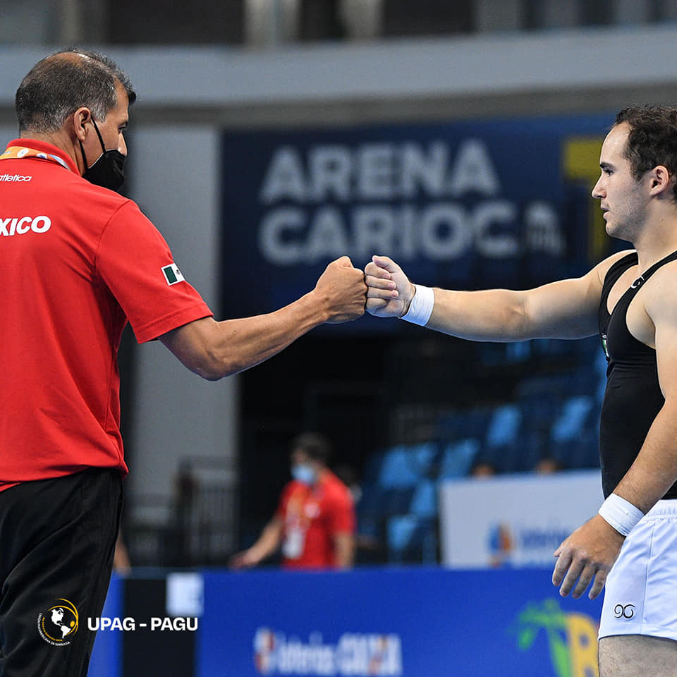 Gimnastas acceden a finales por aparatos en Panamericano de Brasil (2)