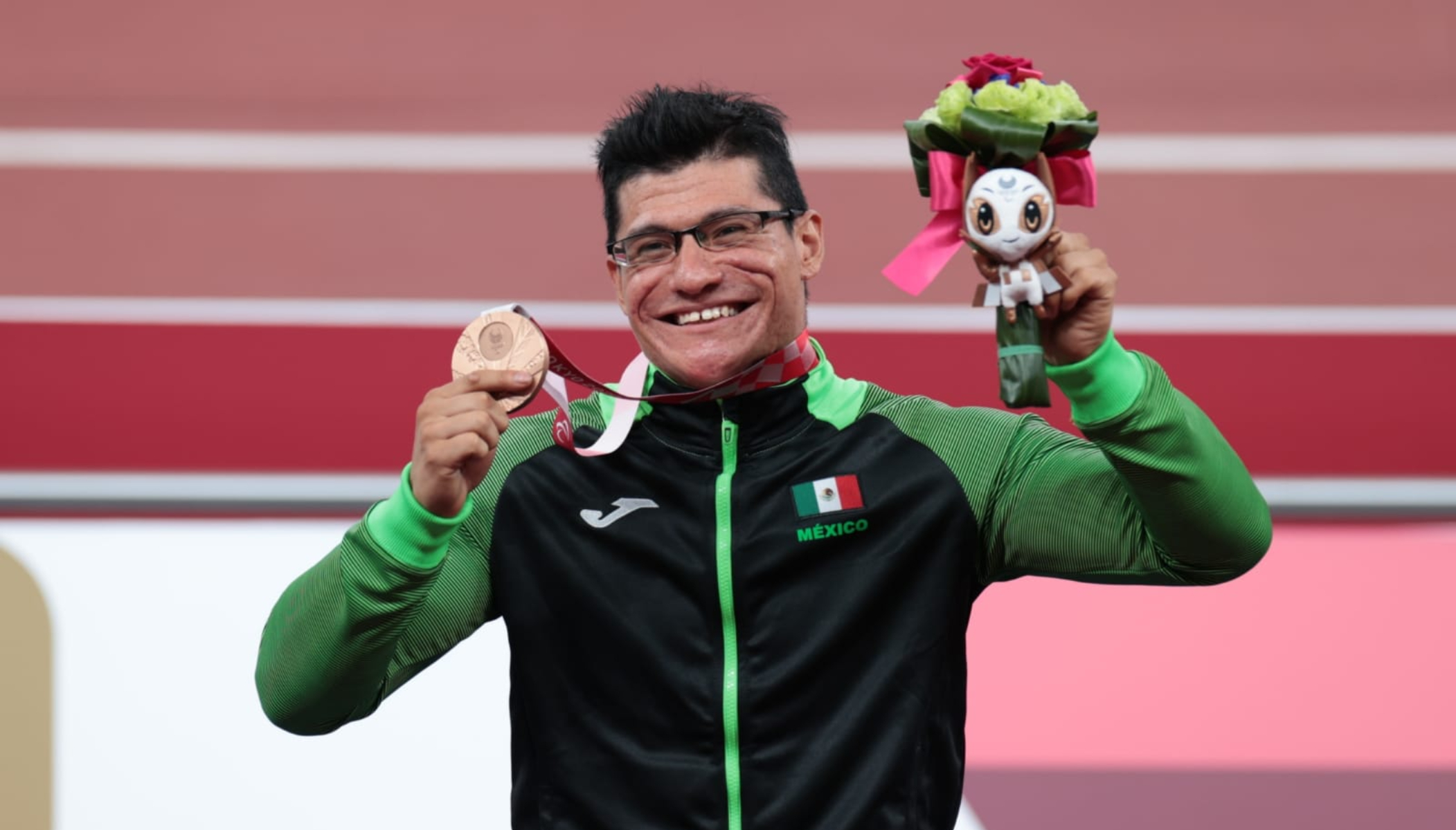 Juan Pablo Cervantes García, conquistó el tercer lugar en la final de 100m T54