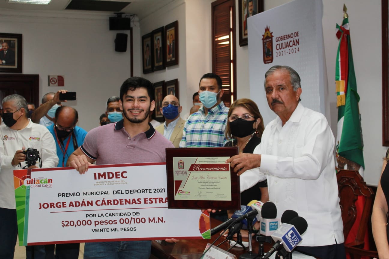 c4969596-b3a4-4e0b-b9c2-3f3d517778f4