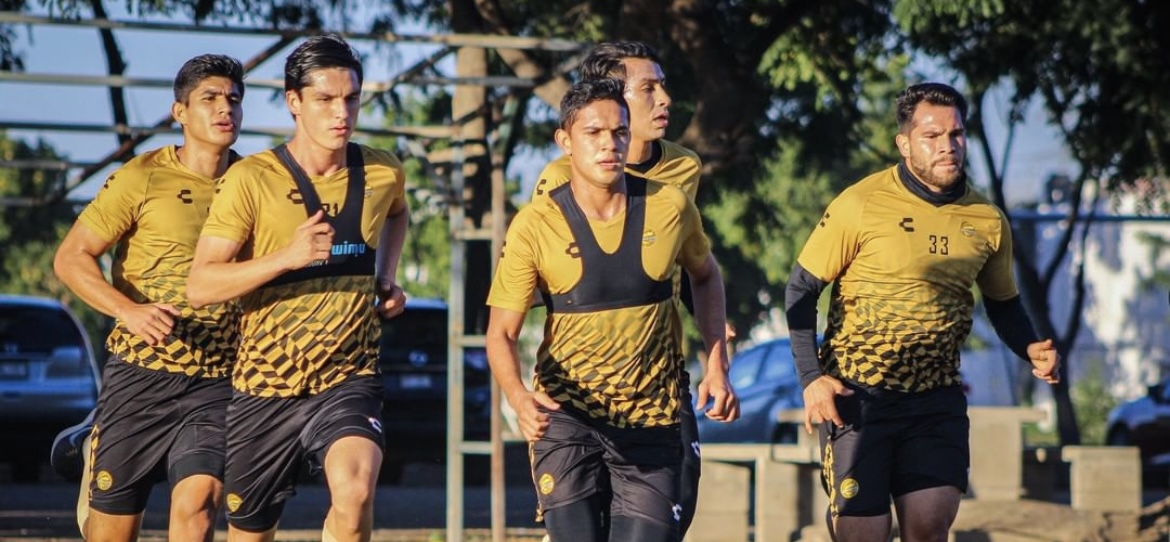 4E3E5673-4C0F-4B1A-8BB2-64F94608A452