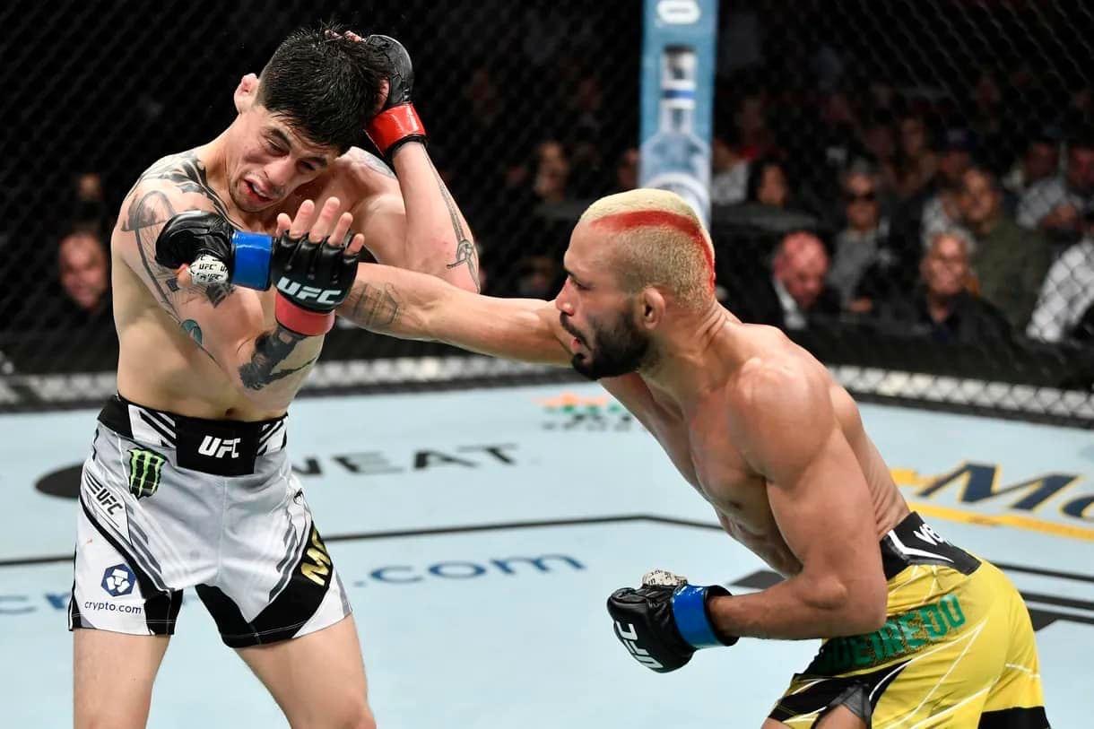 E7500295-46D8-4421-B581-A51BF45F6F5E