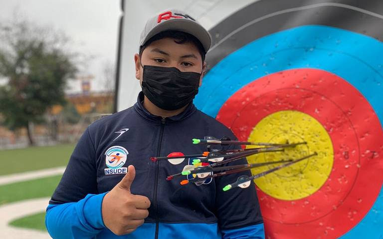 Gana plata arquero comundeño en Monterrey