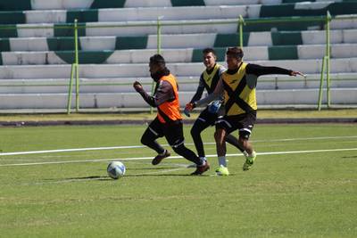 60EC74EB-3537-497A-B2AF-64F170EE35C0