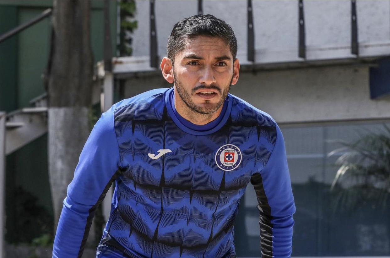 A2E8C686-7122-4F9B-BB14-CC9A17E59D90