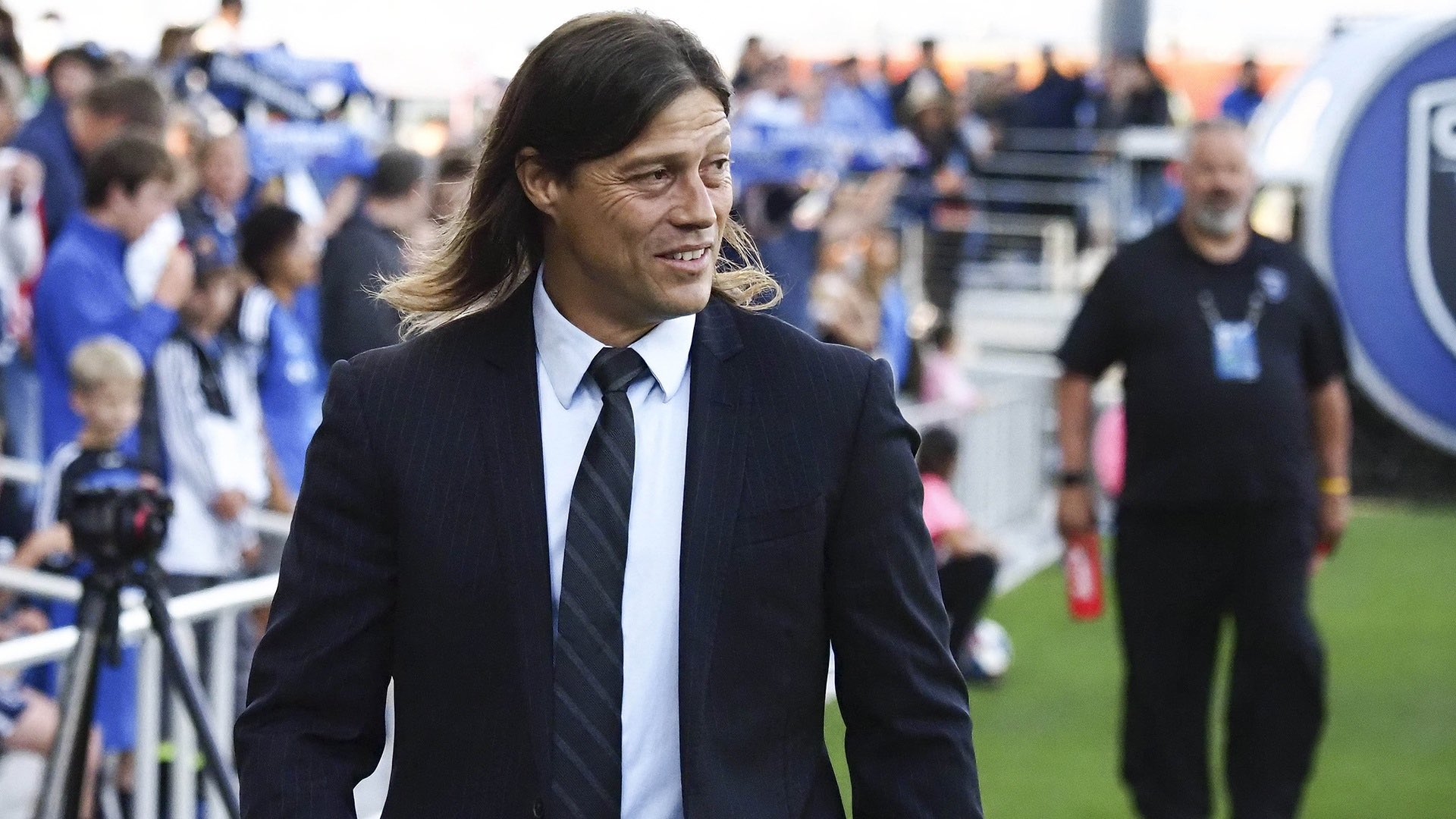 F1BD26EA-1B4D-4E2E-AED1-2CBF8B9990A7