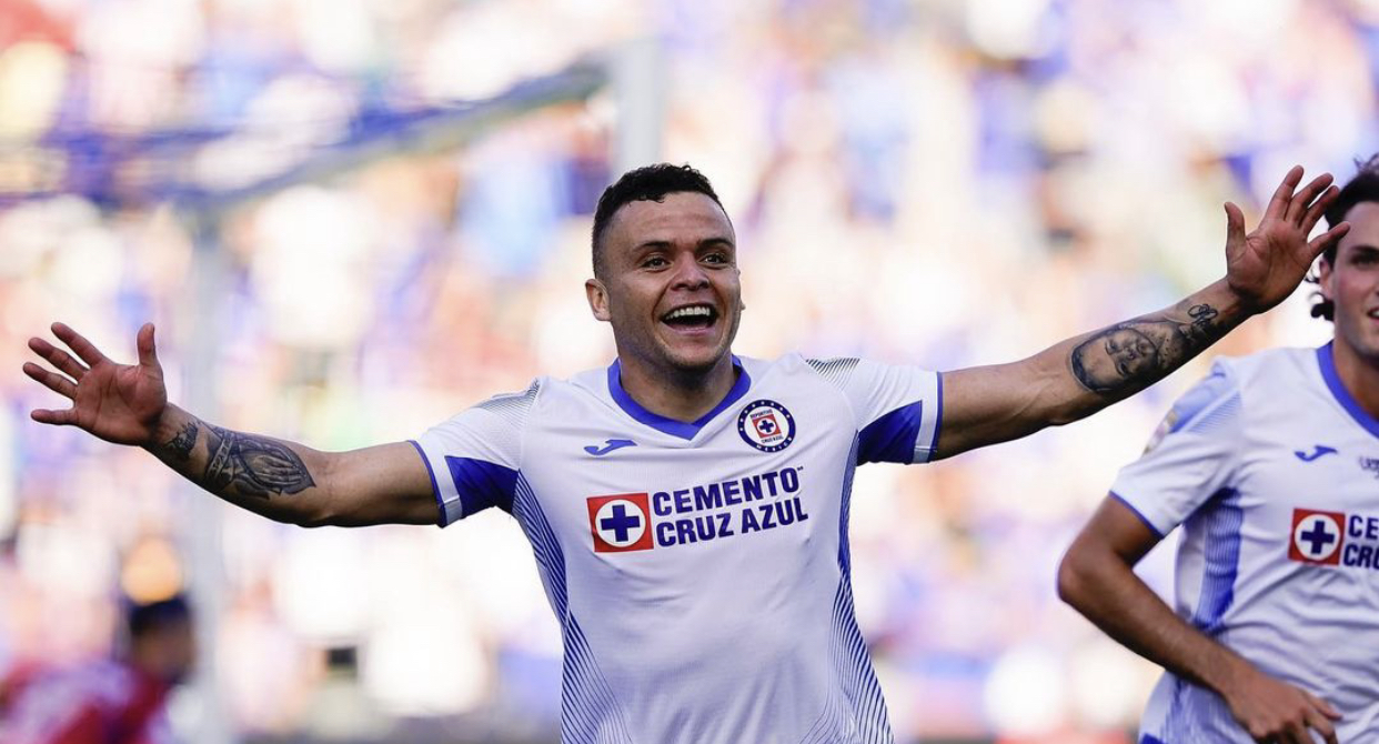 3027EE9A-8DA2-485B-BD06-2AFAC3F0E8FE