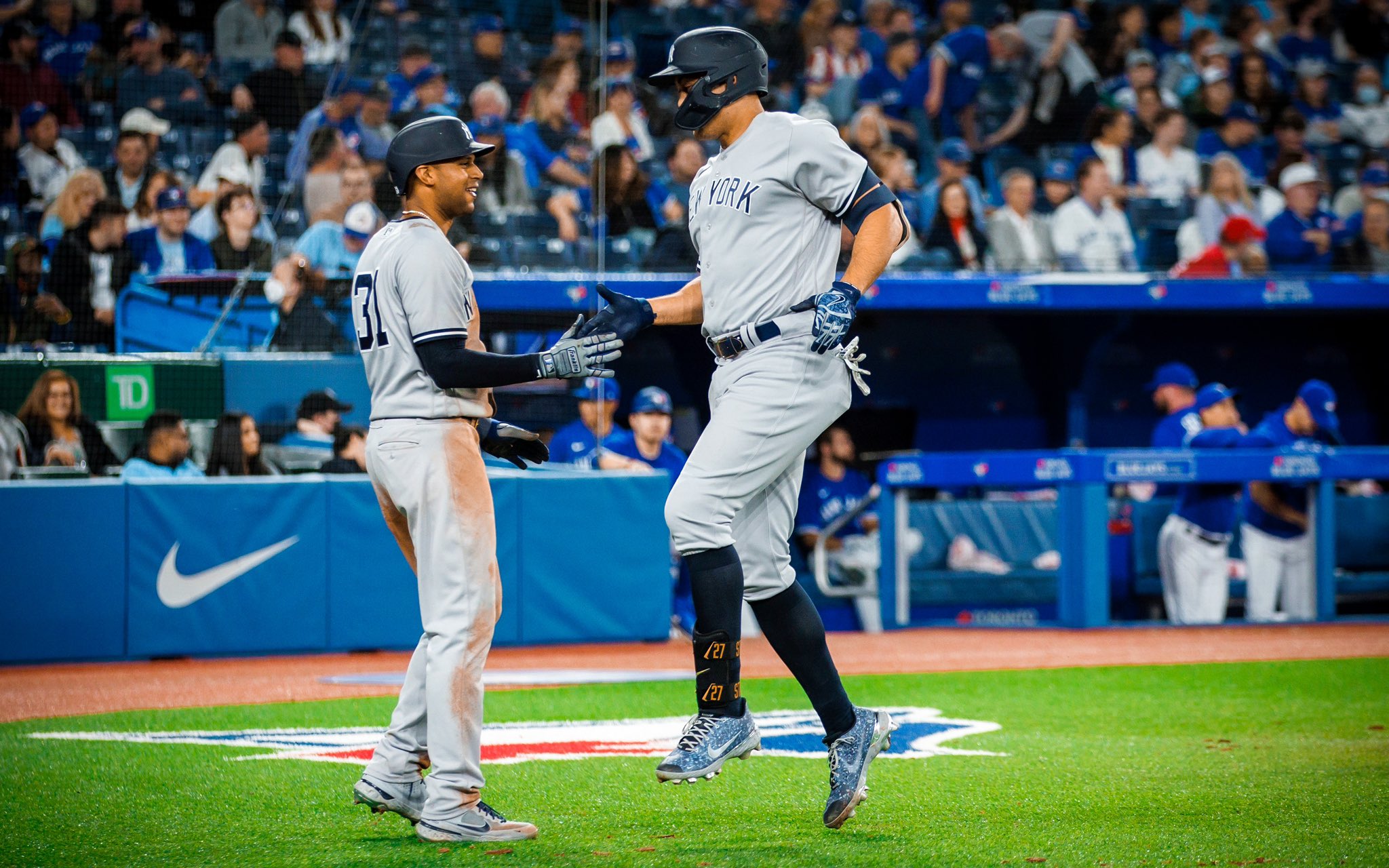 4A27425D-F746-4956-89B4-A9F84E62AD12