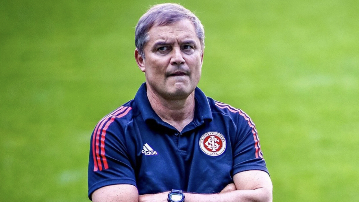 A4A72FCB-4C6C-4218-92E8-0EC2EDAE5859