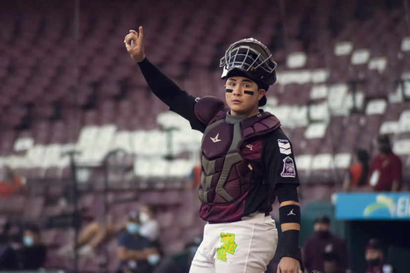 Alexis-Wilson-11-830×553