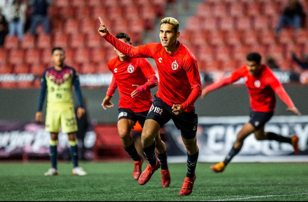 DCF693AF-5EF9-4D88-807C-9EBDE2A54859