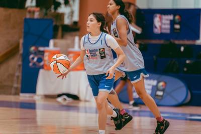 Daniela Mendoza y Gizel Navarro contentas de cumplir su sueño en el BWB 2022