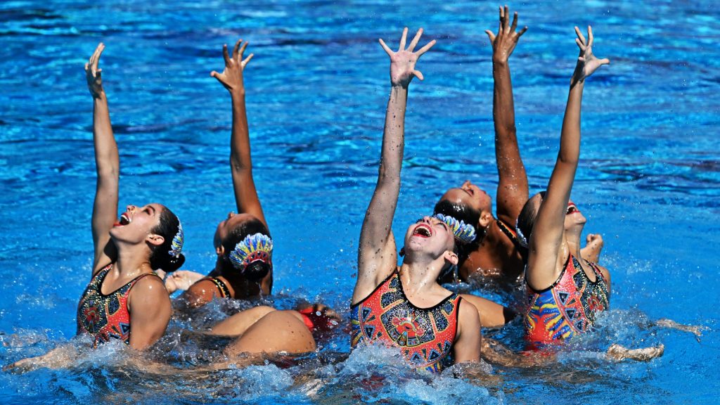 2022-06-25T134305Z_1284078193_UP1EI6P123RKI_RTRMADP_3_SWIMMING-WORLD-scaled-e1656181590658-1024×576