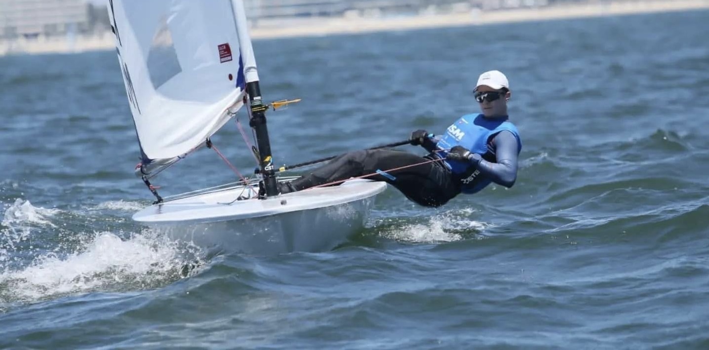 3A977F1A-82F9-41D2-A913-92C1DC3FEB9D