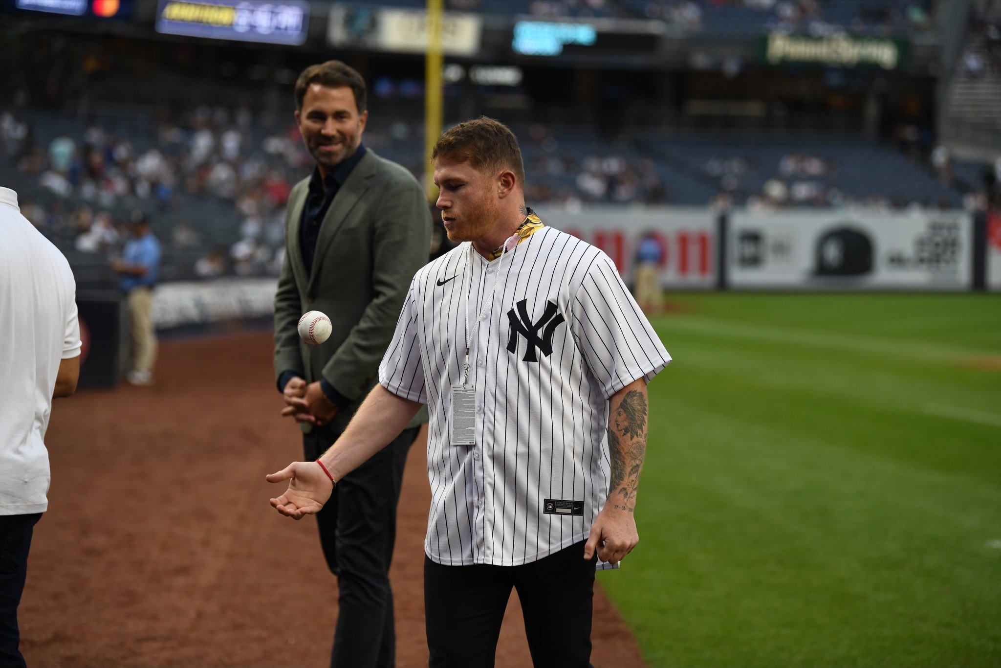 D07AE890-7AF6-412B-BE9C-B93DAE2CDDEF