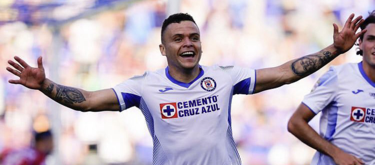 E90C48B6-5B9D-4B85-B817-EB3ED43BC478