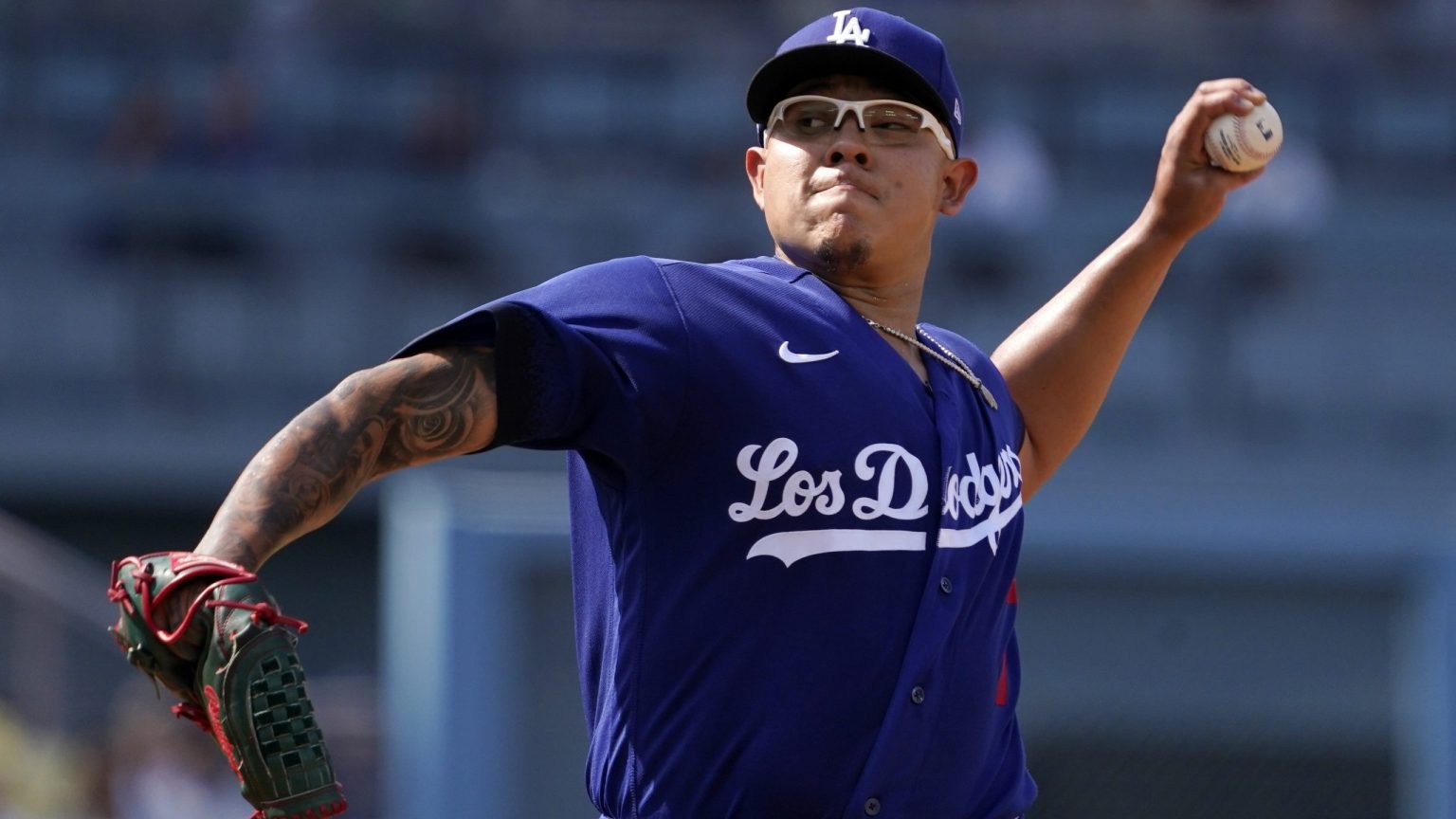 213CC23C-8A1D-4B84-AB5C-7EEAF4D92437