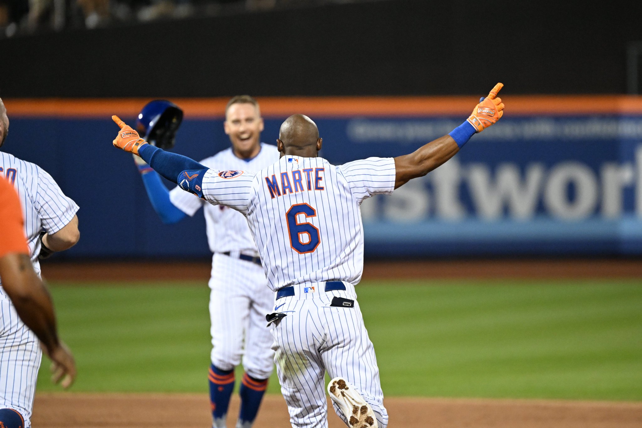 35805D17-FFC0-4591-9788-EFC3059111D1