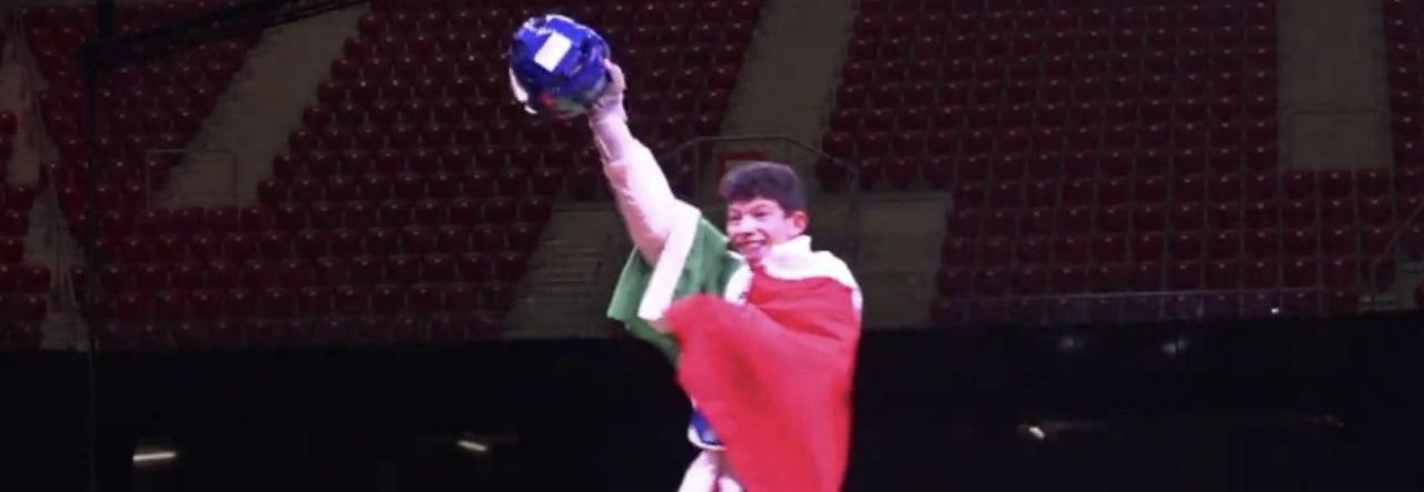 58FF3D8E-629C-4EF7-8507-52055BDAC0C5