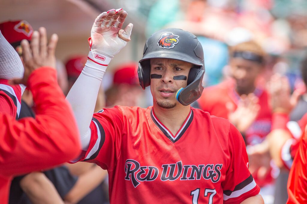 Meneses-Photo-for-Picking-Splinters-1-of-1-1024×683