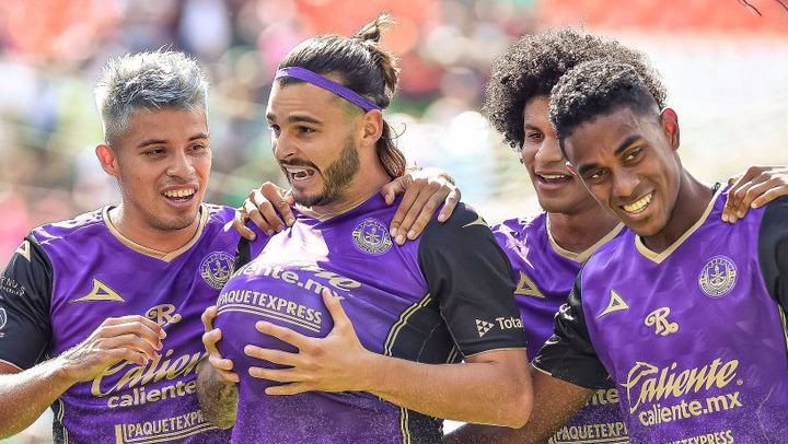 1CB59ADB-A6C2-40AA-B087-365B0CFDA4A7