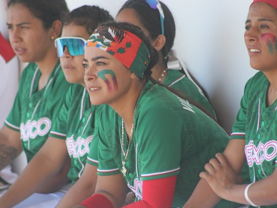 299704833_10160964390163825_6704319305174193938_n