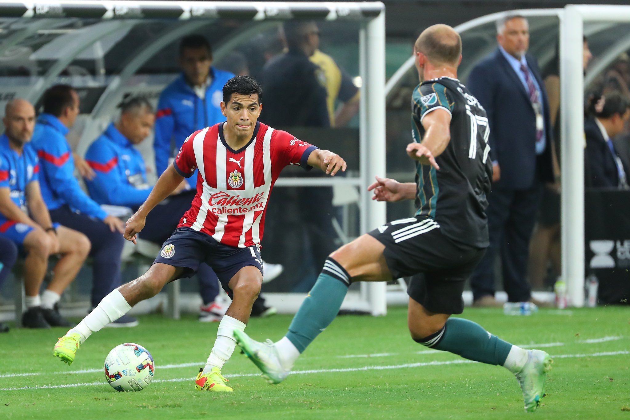 4A427005-81C2-4FDB-88D3-427878649BCD