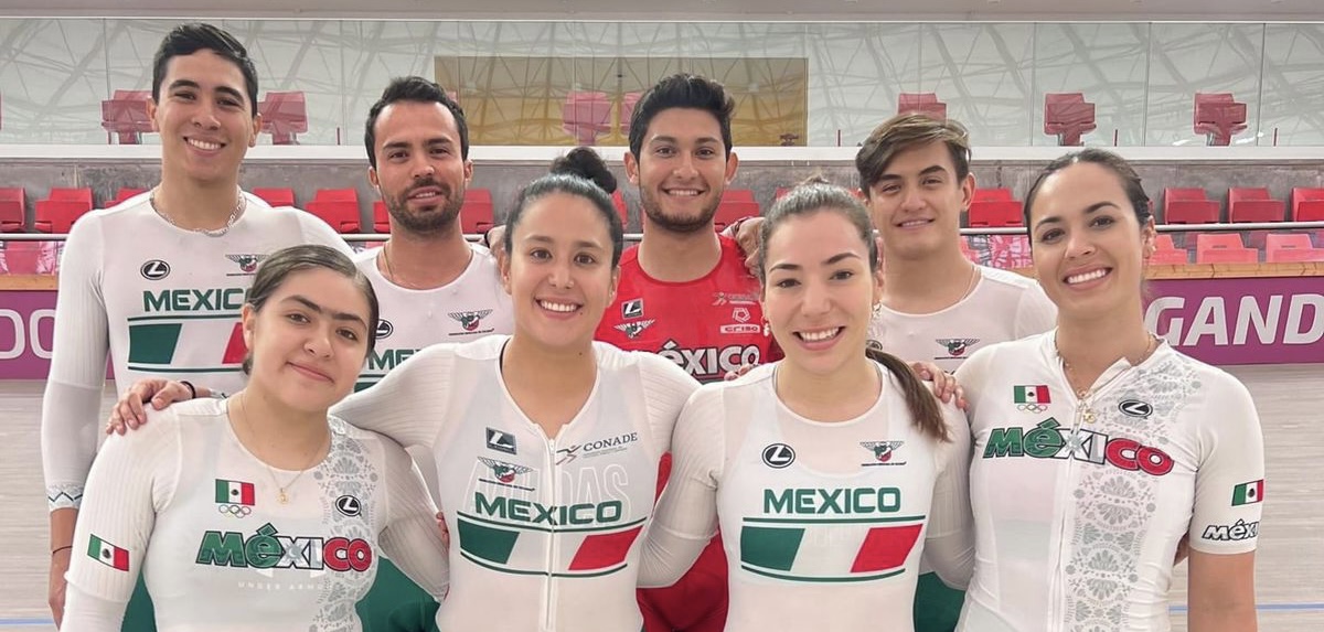 83AD528D-B9FB-45B5-9F0E-B58F98D4809E