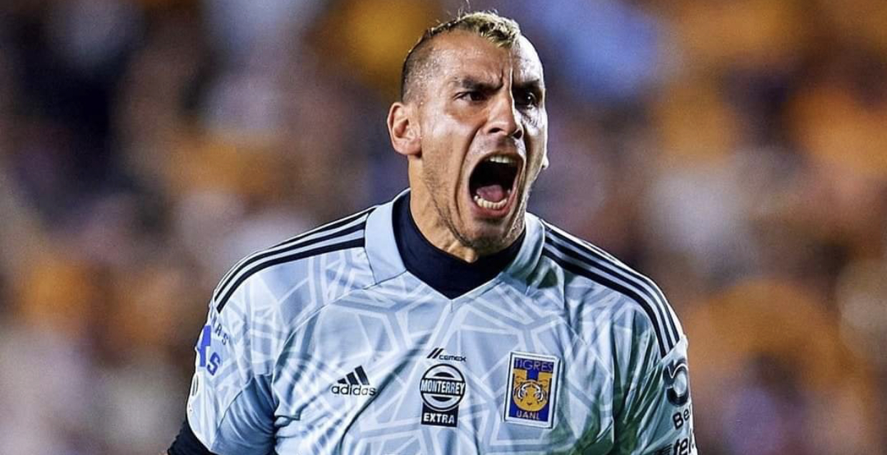 85E94564-0AC7-4704-A119-82102E1495CA