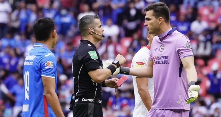 BC568D30-DE30-4515-82F2-FC7BE9B2BE3D