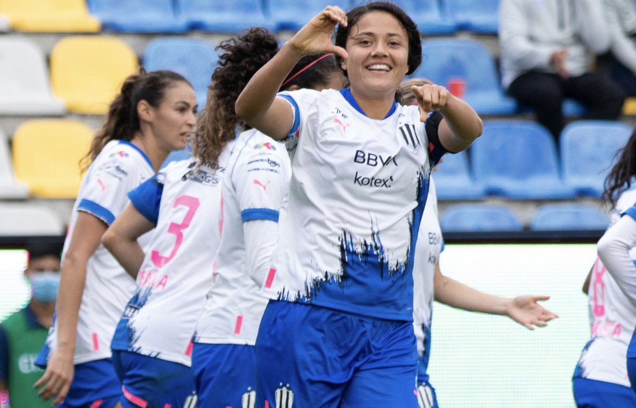 C55E4C0C-89B8-493F-9469-B7D87FF88902