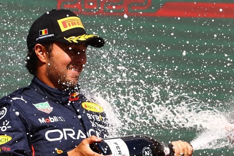 D2DFA2EF-3C0B-42D7-82C4-7C74C57B2FCA