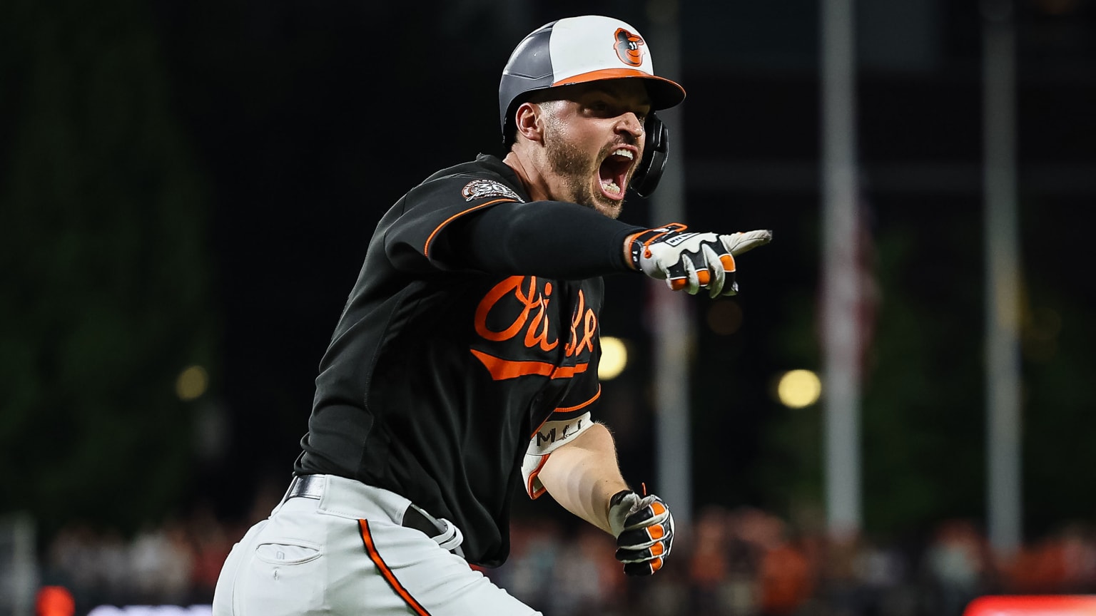 F8BD1E5C-271E-4794-8B39-8C3207BBCCBE