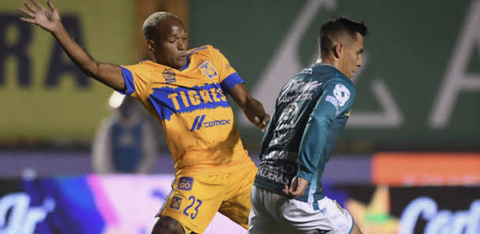 01A4BFF7-A876-412E-850F-31C00A498ACE