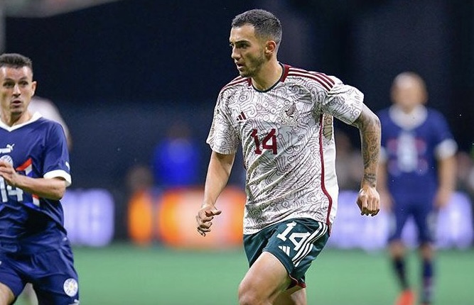 2B4A8FC1-DF7B-471B-9832-8FE99D0C67DF