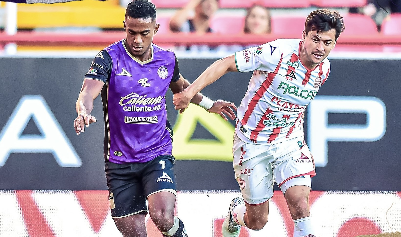 4044205D-1988-45BA-AEBC-EF90CF7A7040