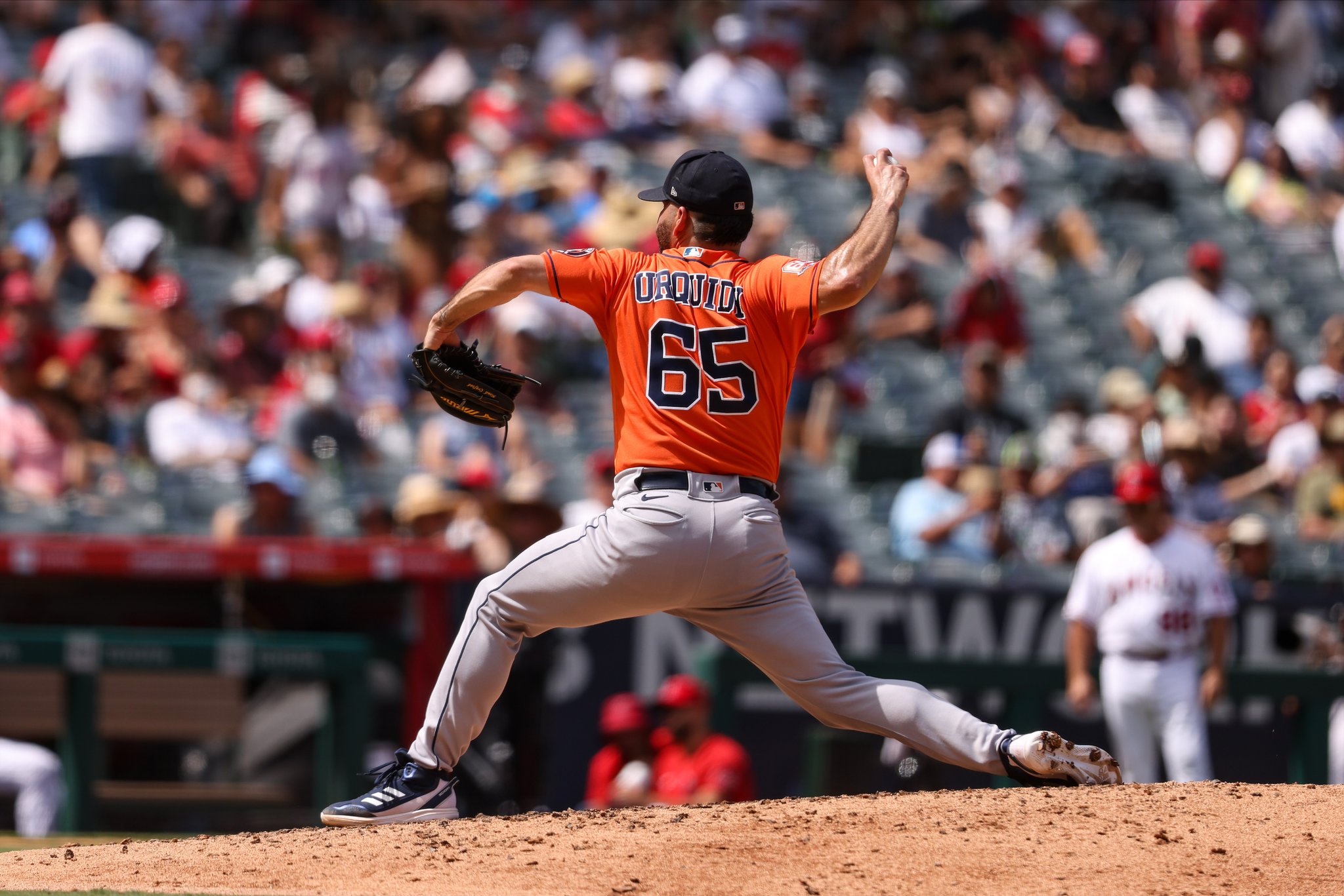 626DF358-202B-4C46-8AE1-9B0D0EB58CEE