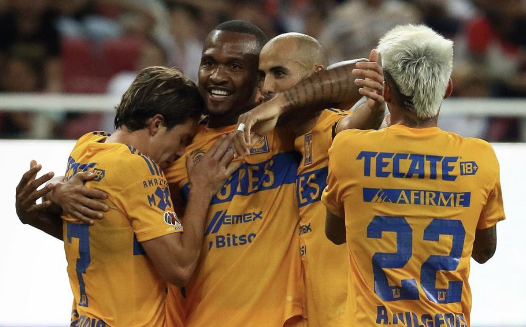 ADDA7279-0845-470A-A58E-97A4193E1FDE