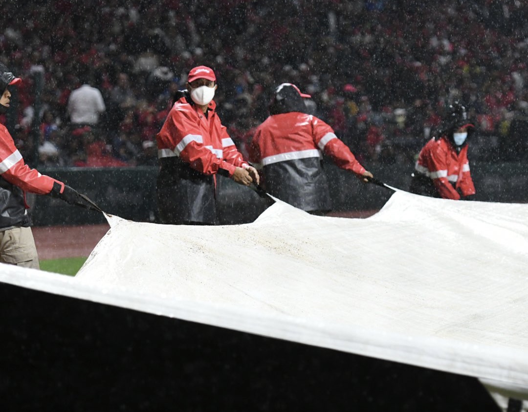 B746F8BC-F59A-4FC8-8FDF-D8579D3858B0