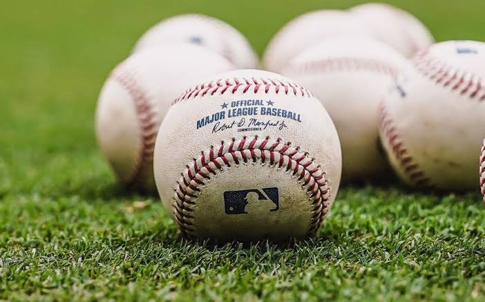 D1B06438-71C7-4084-B720-6C273D9EB3DB