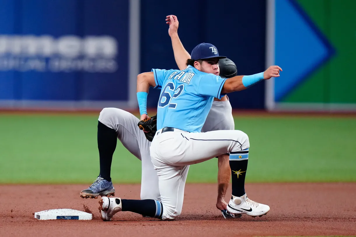 EE44D12F-26A1-42D9-93AA-3A90D46D26AF