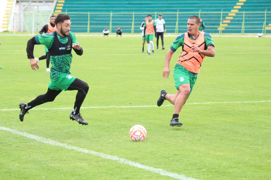 B5AC6B75-8412-4555-A024-4932F0AE66E4