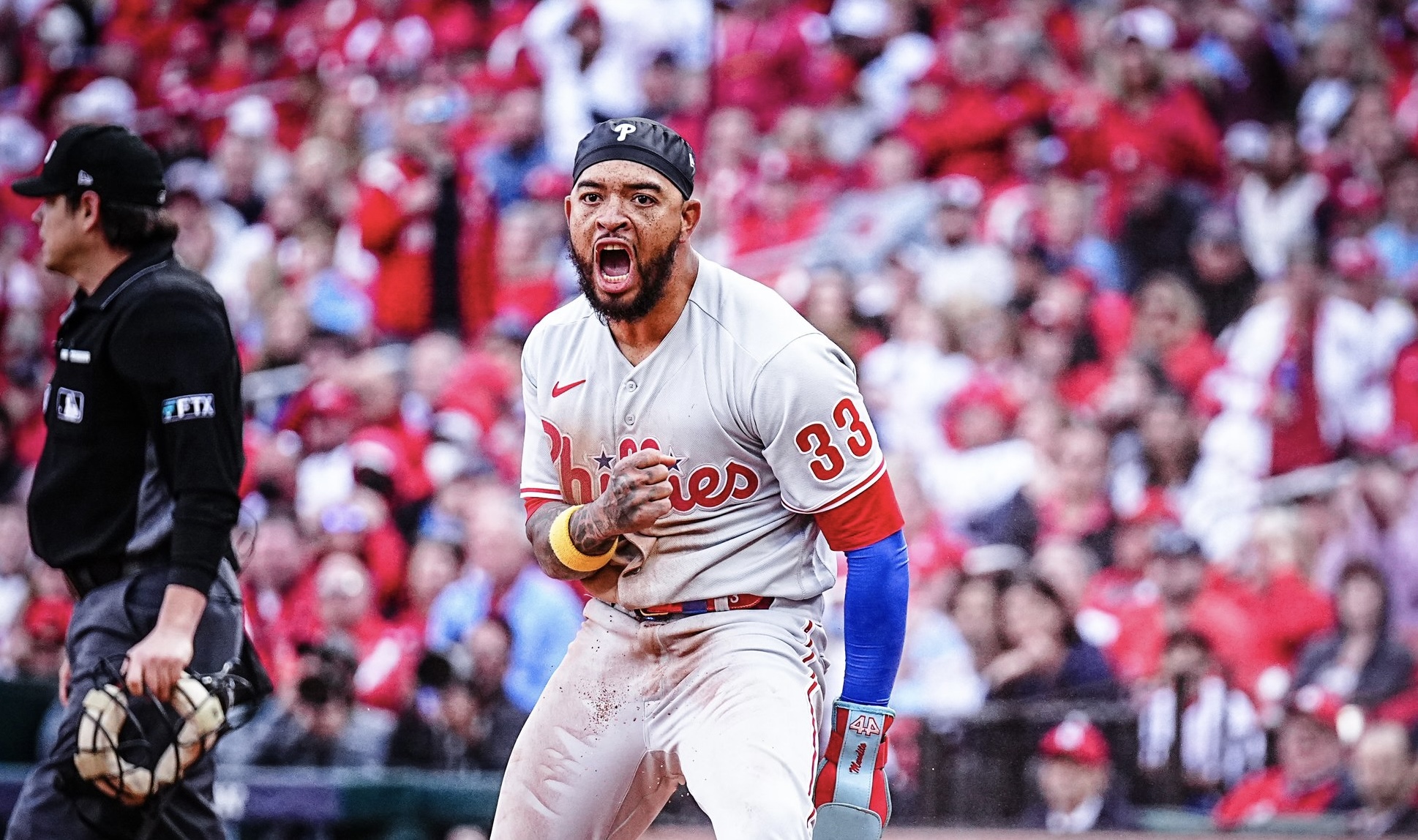 B70CDCFB-D9B7-4113-8C8F-3F712F4F9ED9