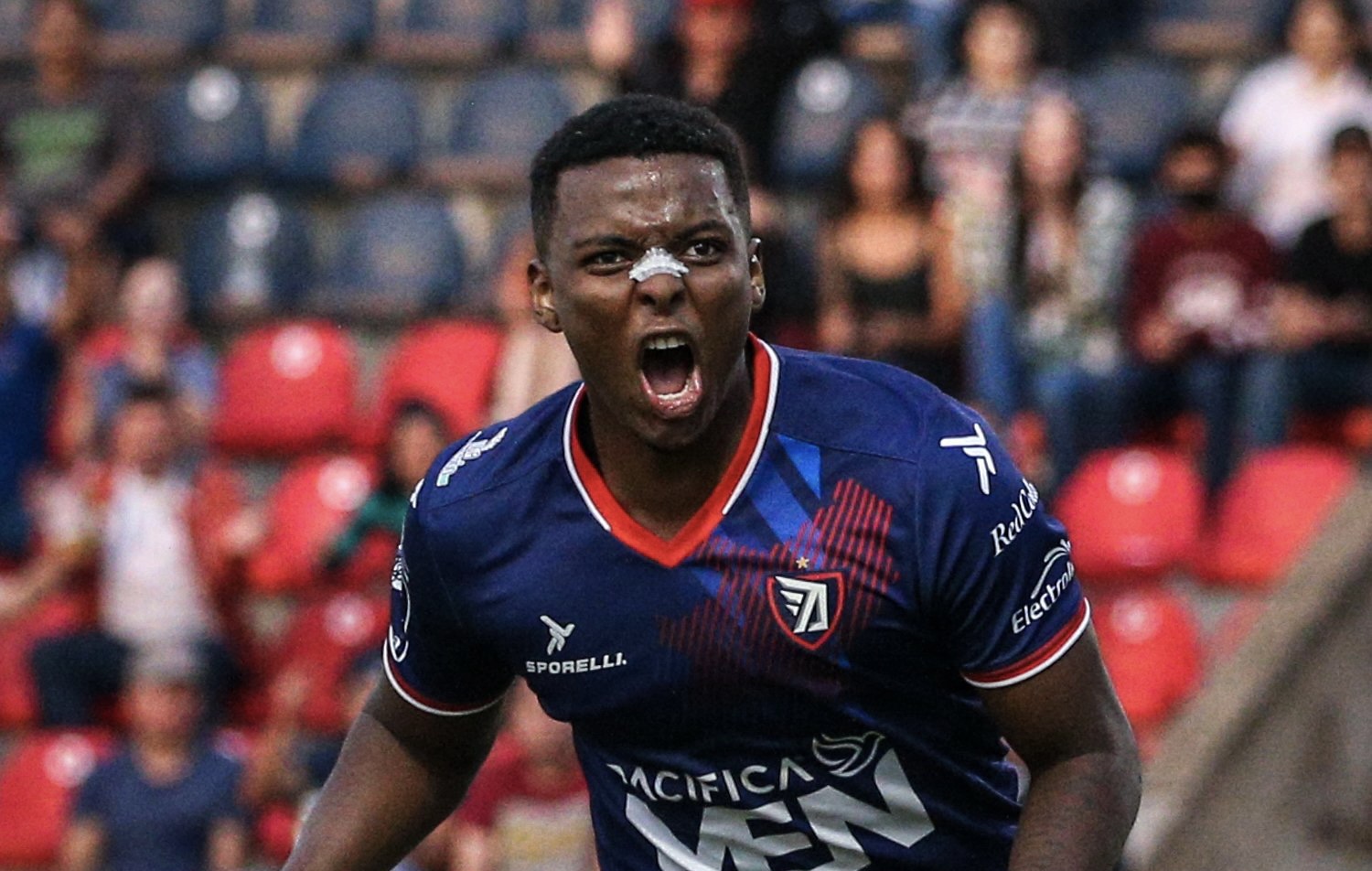 D6055A23-C787-4456-BCFD-B0E2D70D7F01