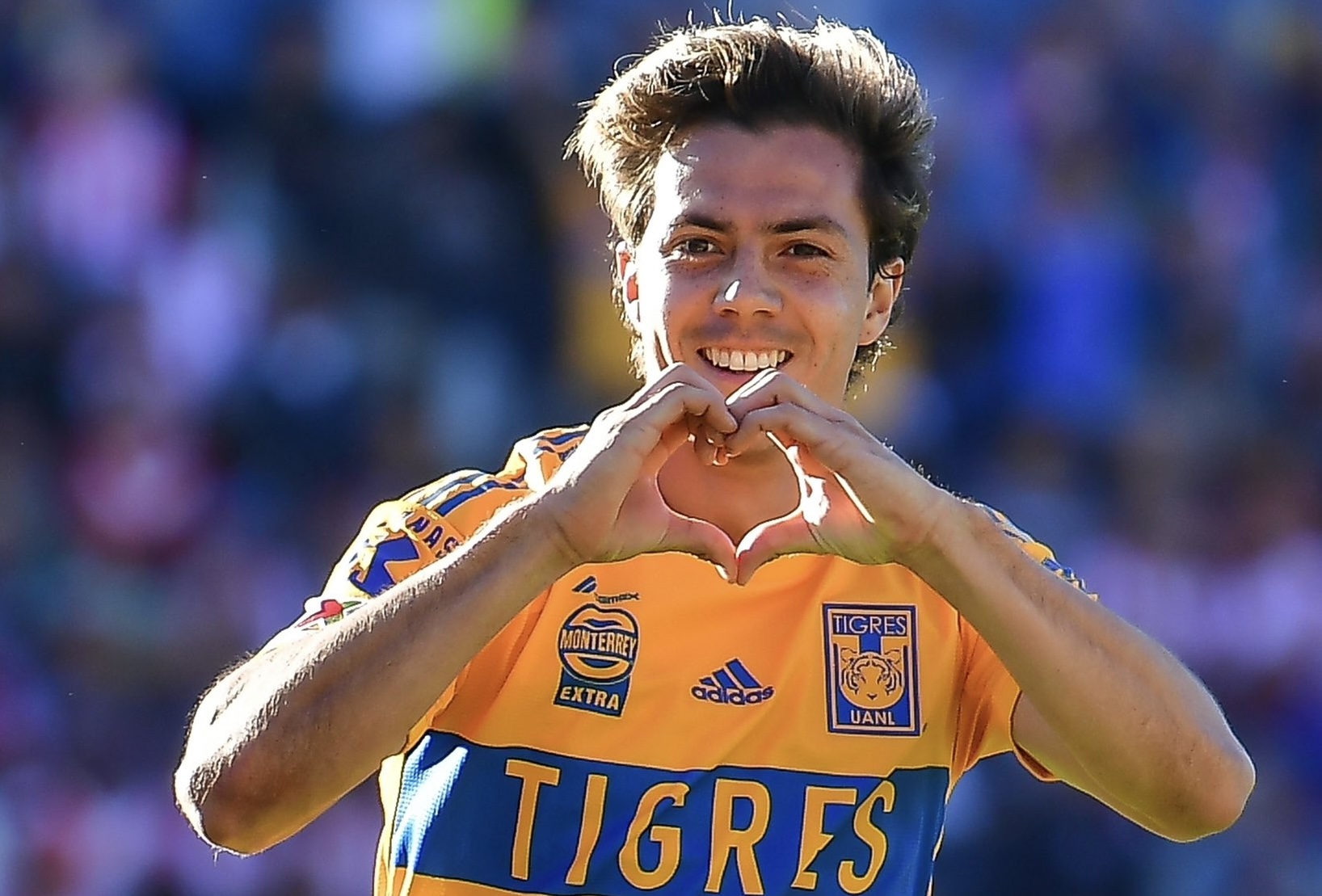 DA3E32A7-A693-4A4F-BDD9-4C8B2EA5AEEB