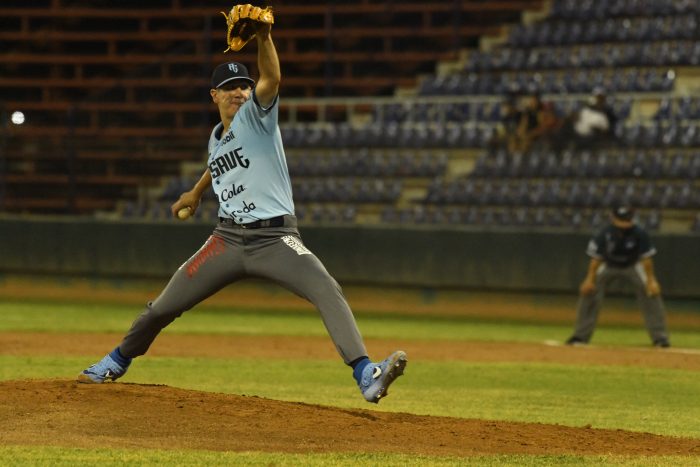 Geno-Encina-1-700×467