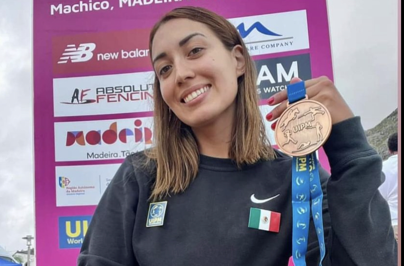 592E832C-CEA1-4E2D-BAA6-4D4FD72CE5D1